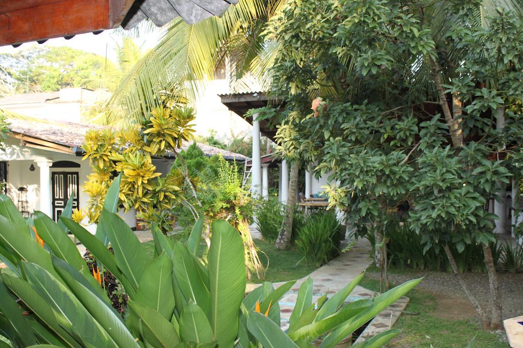 Paradise Garden Унаватуна Екстер'єр фото